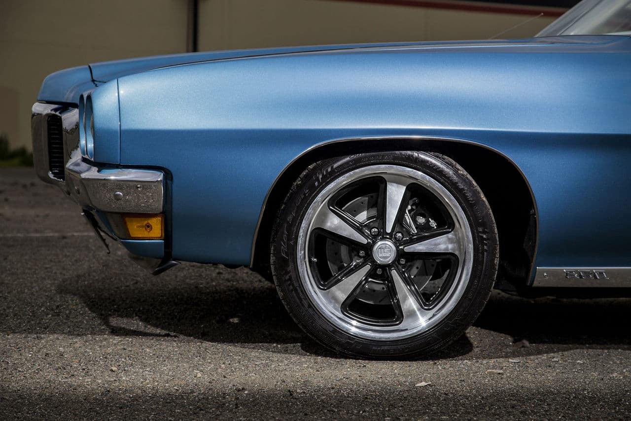 Interior of 1970 Pontiac Lemans with wheels