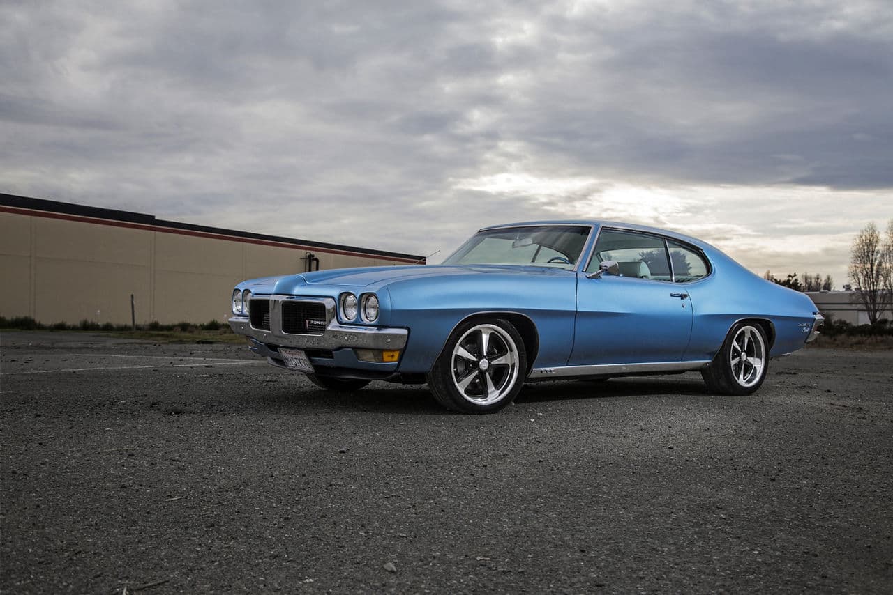 Detail view of 1970 Pontiac Lemans with wheels