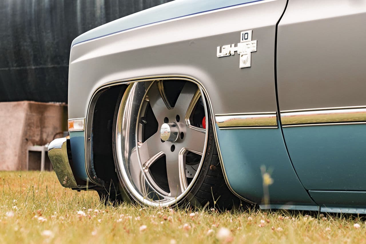Interior of 1985 Chevrolet C10 with wheels