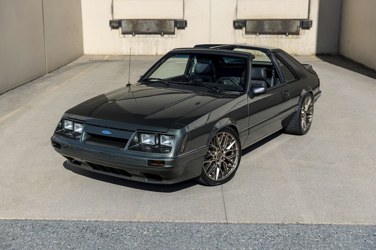 Front view of 1985 Ford Mustang with wheels