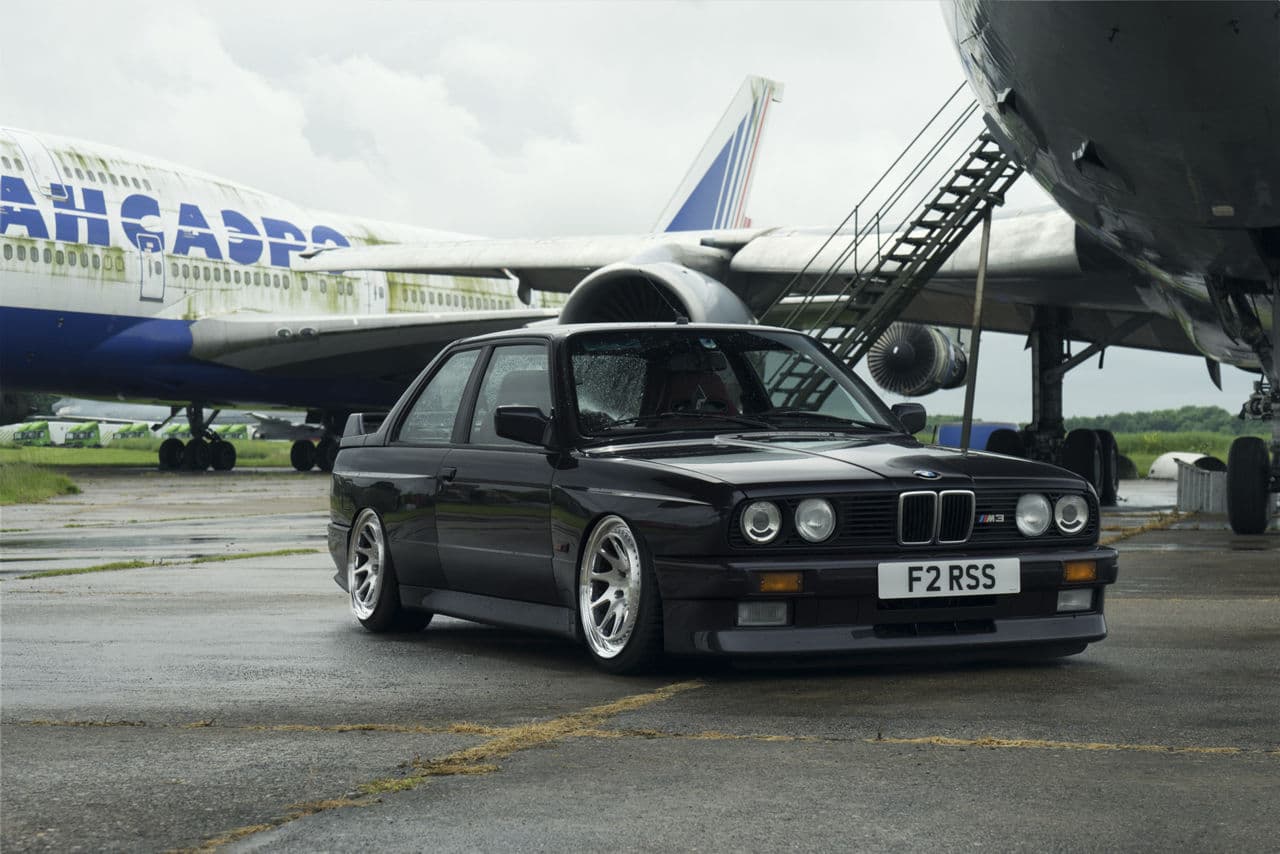 Detail view of 1988 BMW M3 with wheels