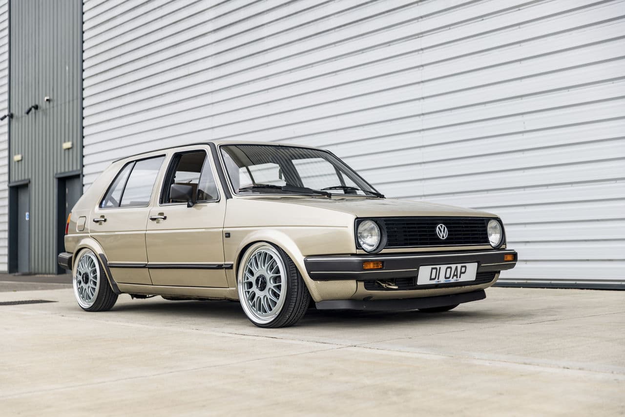 Front view of 1988 Volkswagen Golf with wheels
