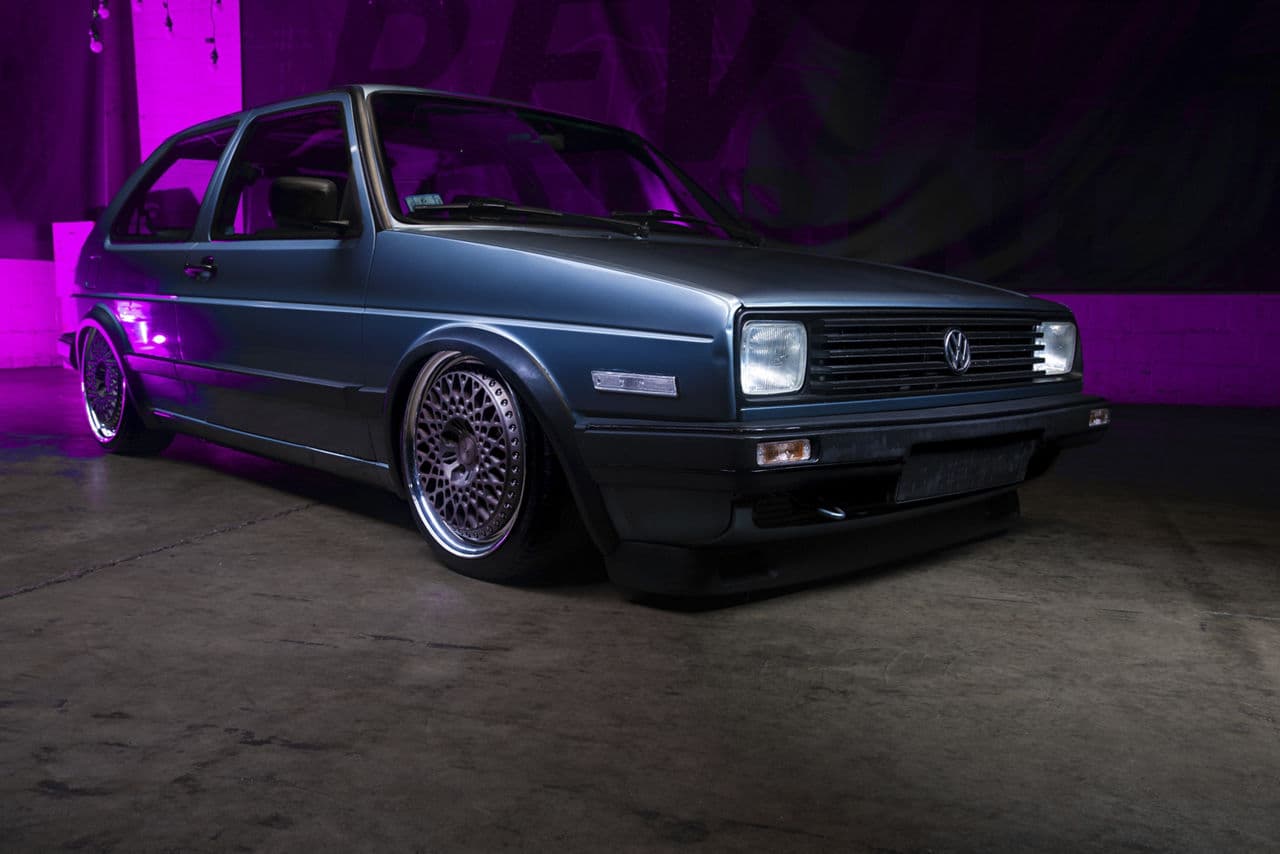 Detail view of 1989 Volkswagen Golf with wheels