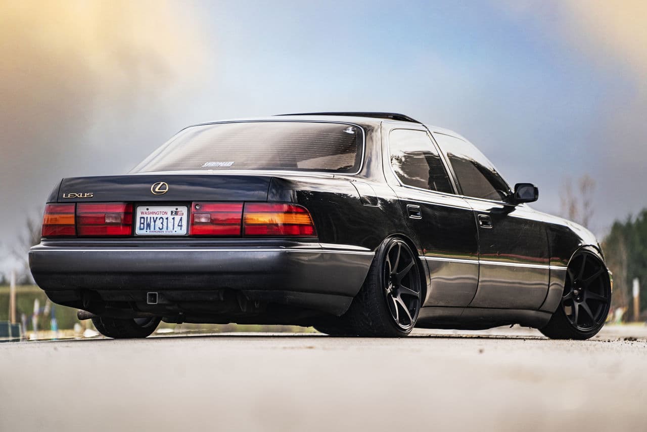 Interior of 1992 Lexus LS with wheels