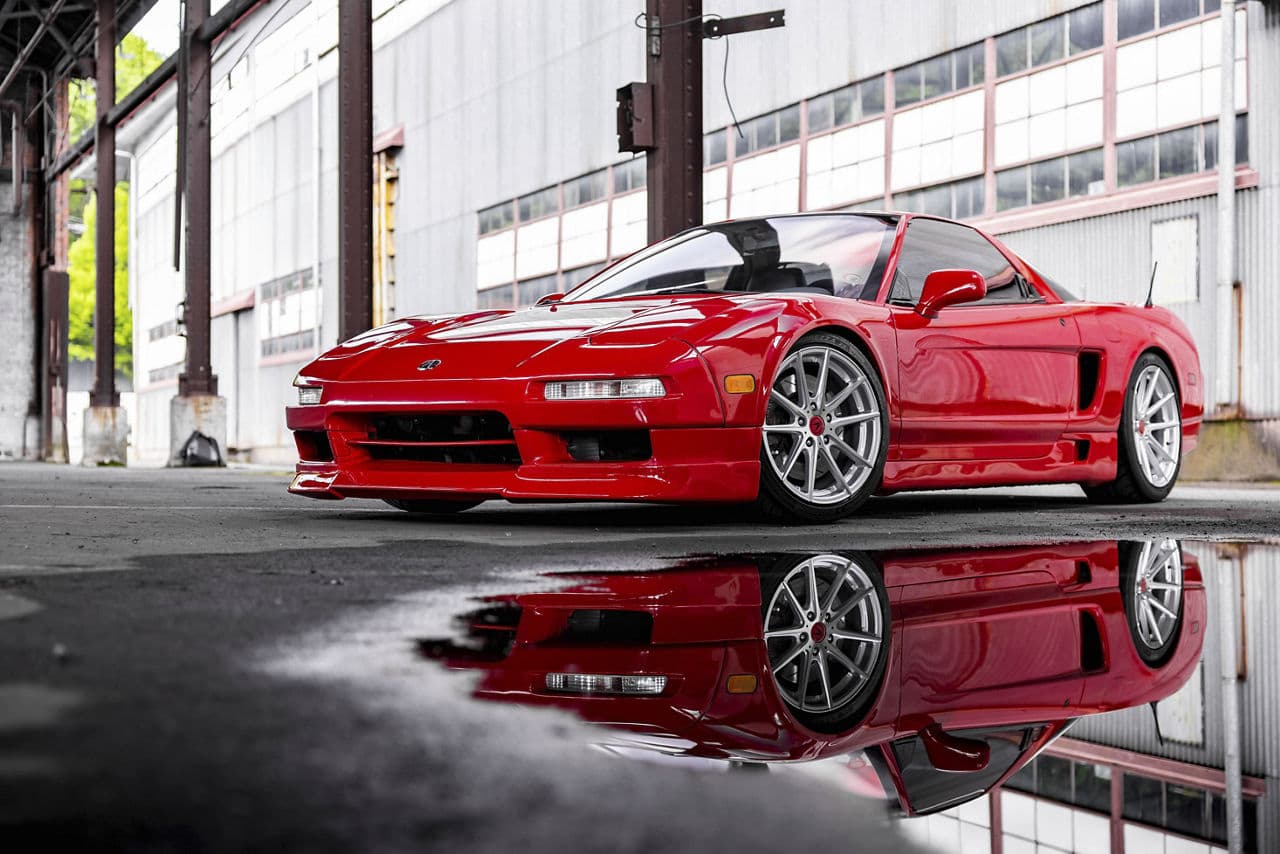 Rear view of 1993 Acura NSX with wheels