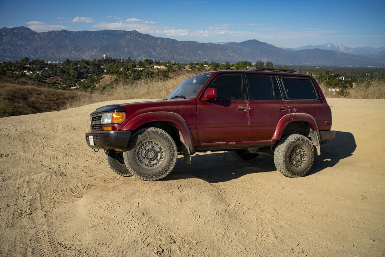 Interior of 1993 Toyota Land Cruiser with wheels
