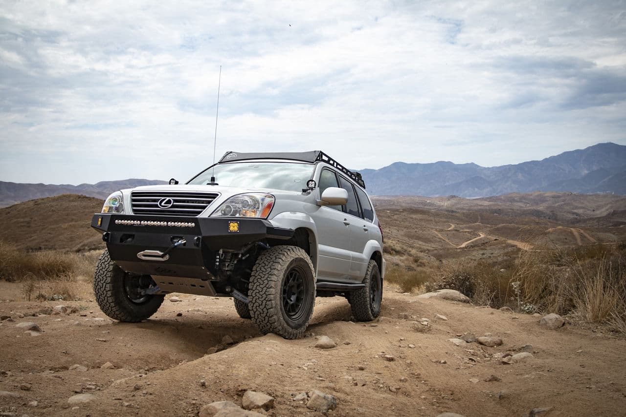 Rear view of 2002 Lexus GX470 with wheels