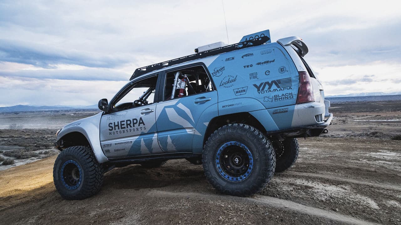 Interior of 2005 Toyota 4Runner with wheels