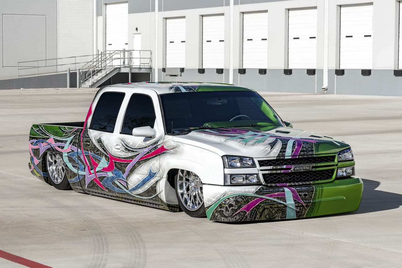 Front view of 2006 Chevrolet Silverado with wheels