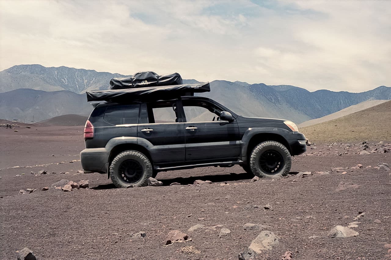 Front view of 2006 Lexus GX470 with truck suv wheels