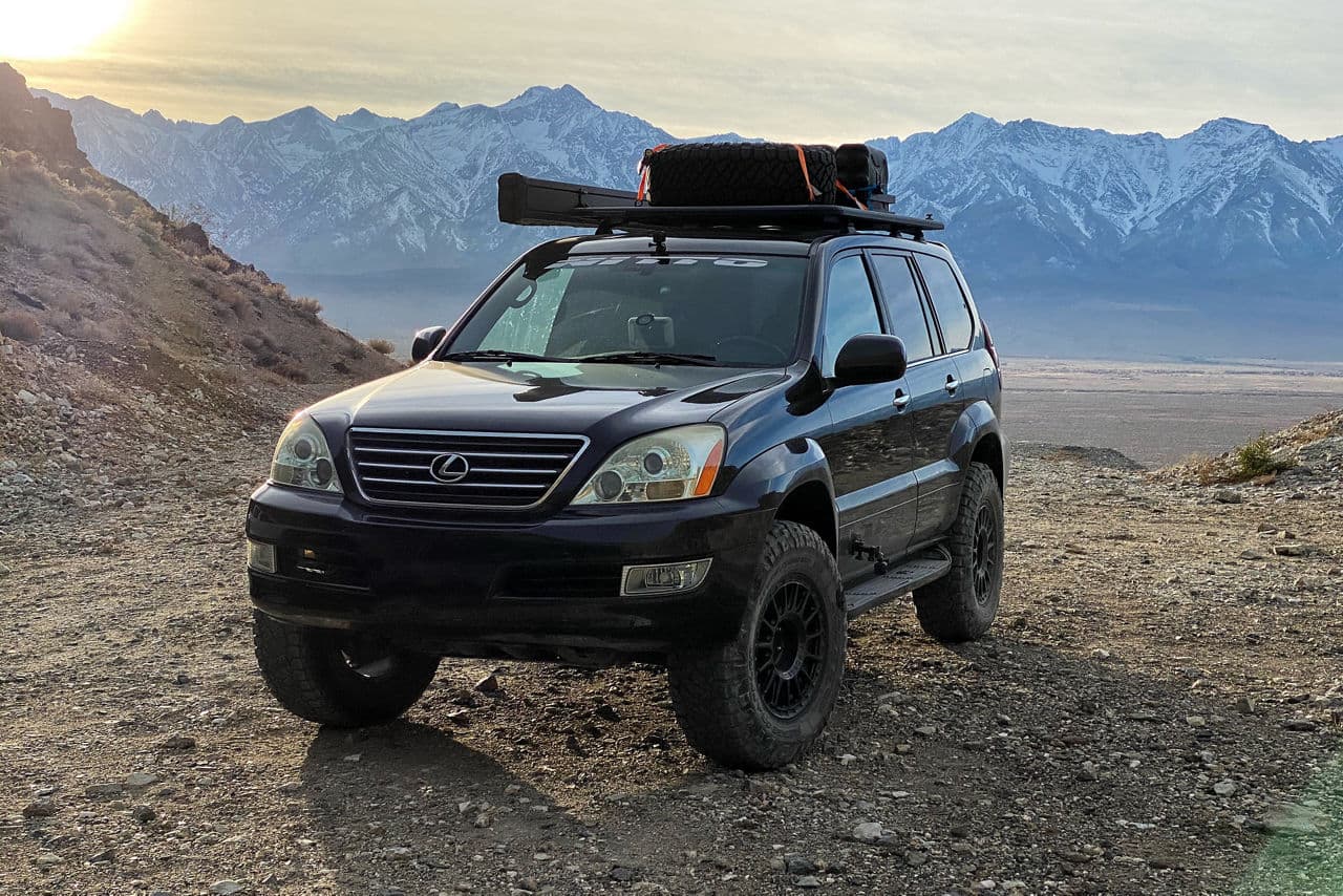 Rear view of 2006 Lexus GX470 with truck suv wheels