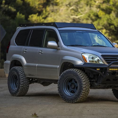 Detail view of 2006 Lexus GX470 with truck suv wheels
