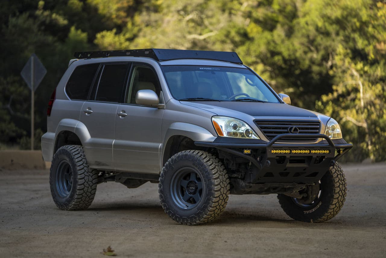 Front view of 2006 Lexus GX470 with truck suv wheels