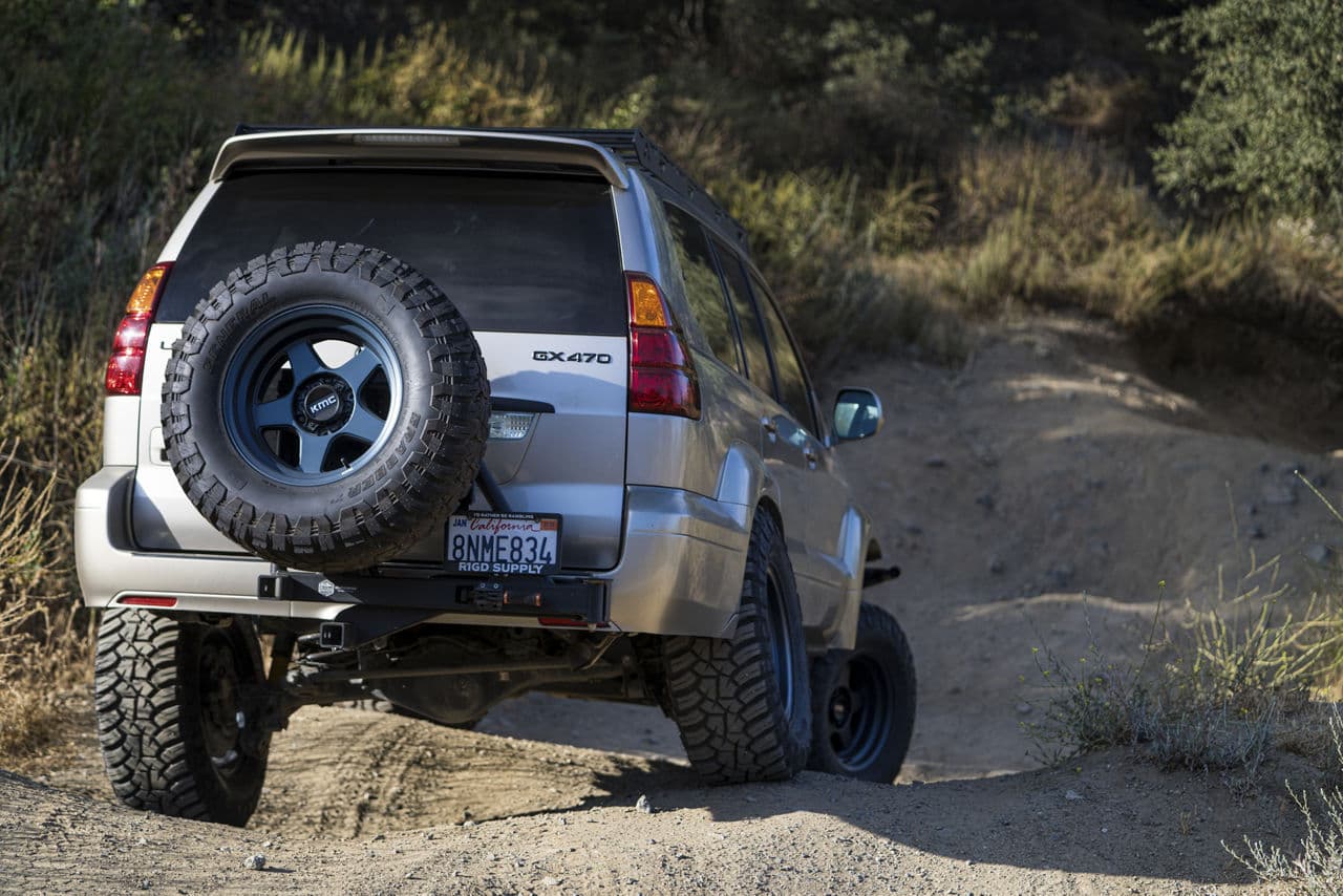 Side profile of 2006 Lexus GX470 with truck suv wheels