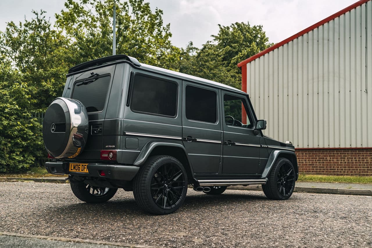 Detail view of 2006 Mercedes-Benz G55 with wheels