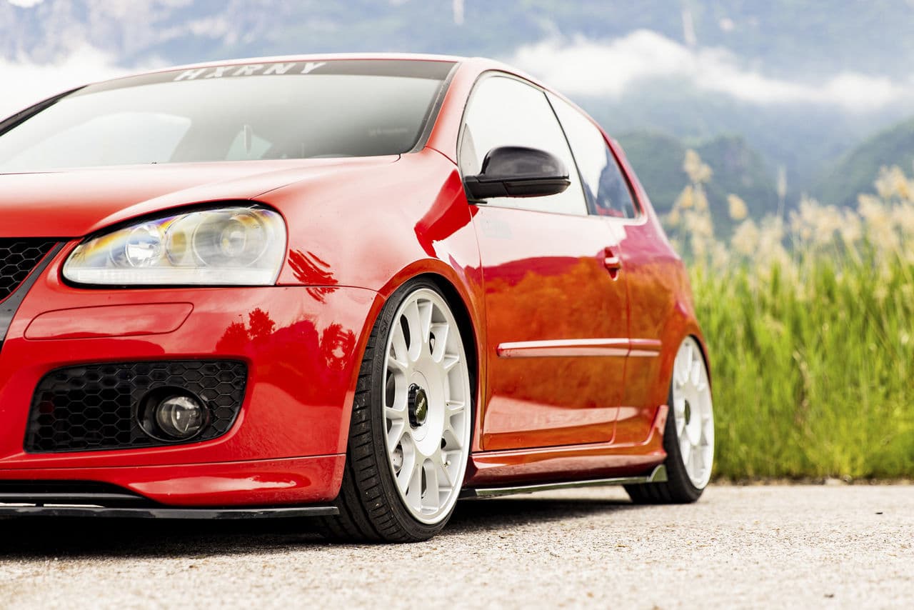 Rear view of 2007 Volkswagen Golf GTI with wheels