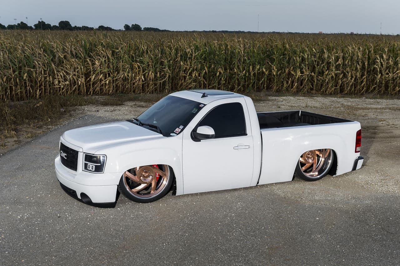 Interior of 2008 GMC Sierra 1500 with wheels
