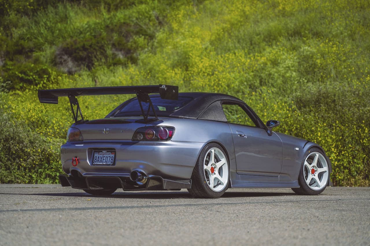 Detail view of 2008 Honda S2000 with wheels