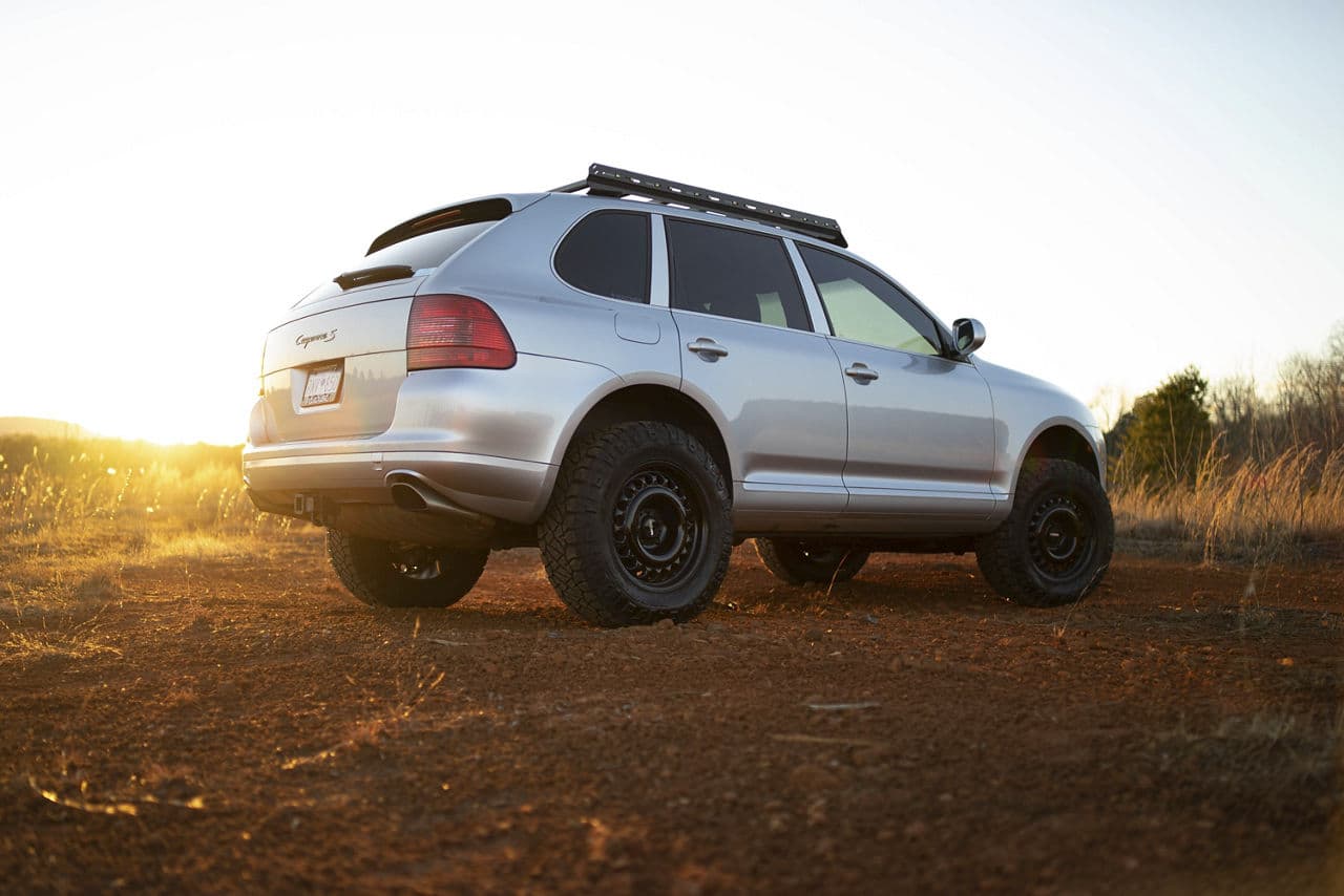 Front view of 2008 Porsche Cayenne with wheels