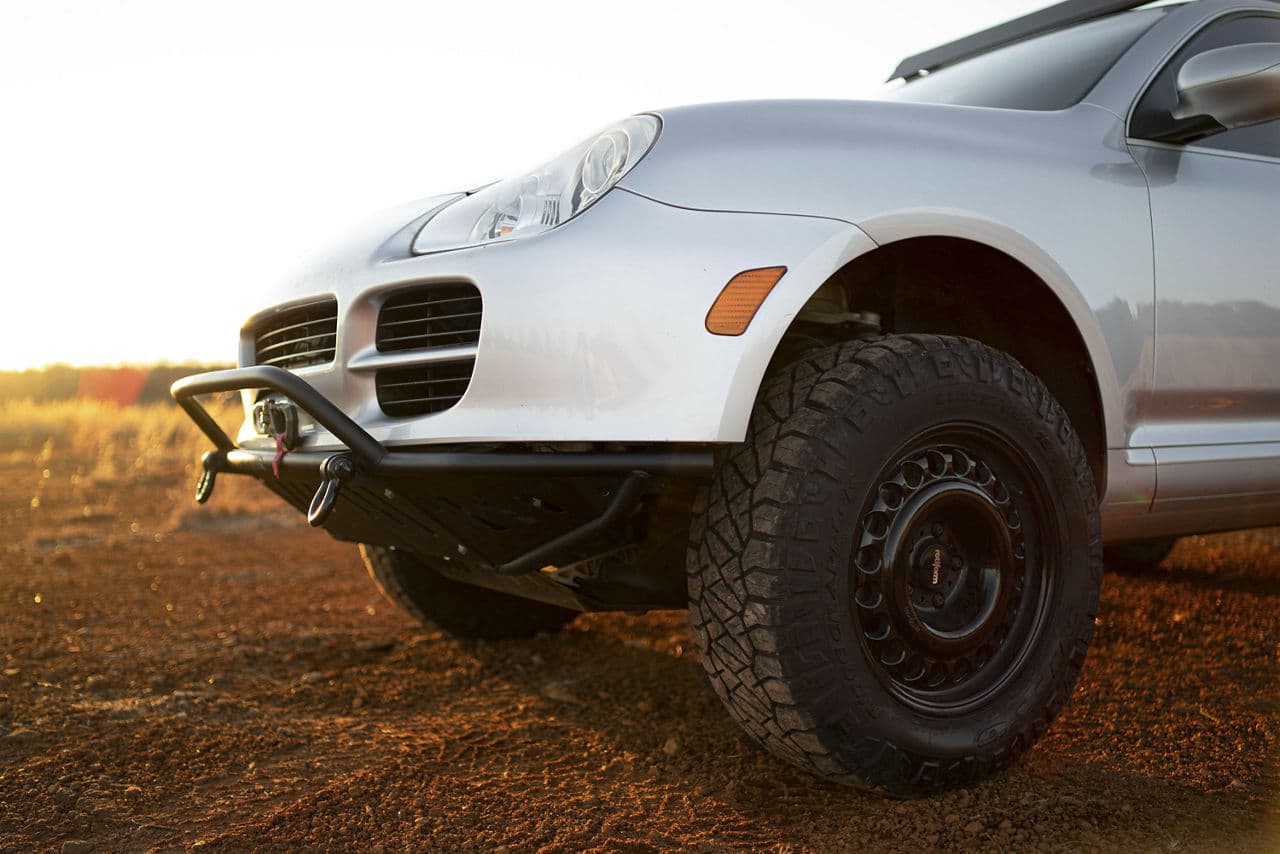 Interior of 2008 Porsche Cayenne with wheels
