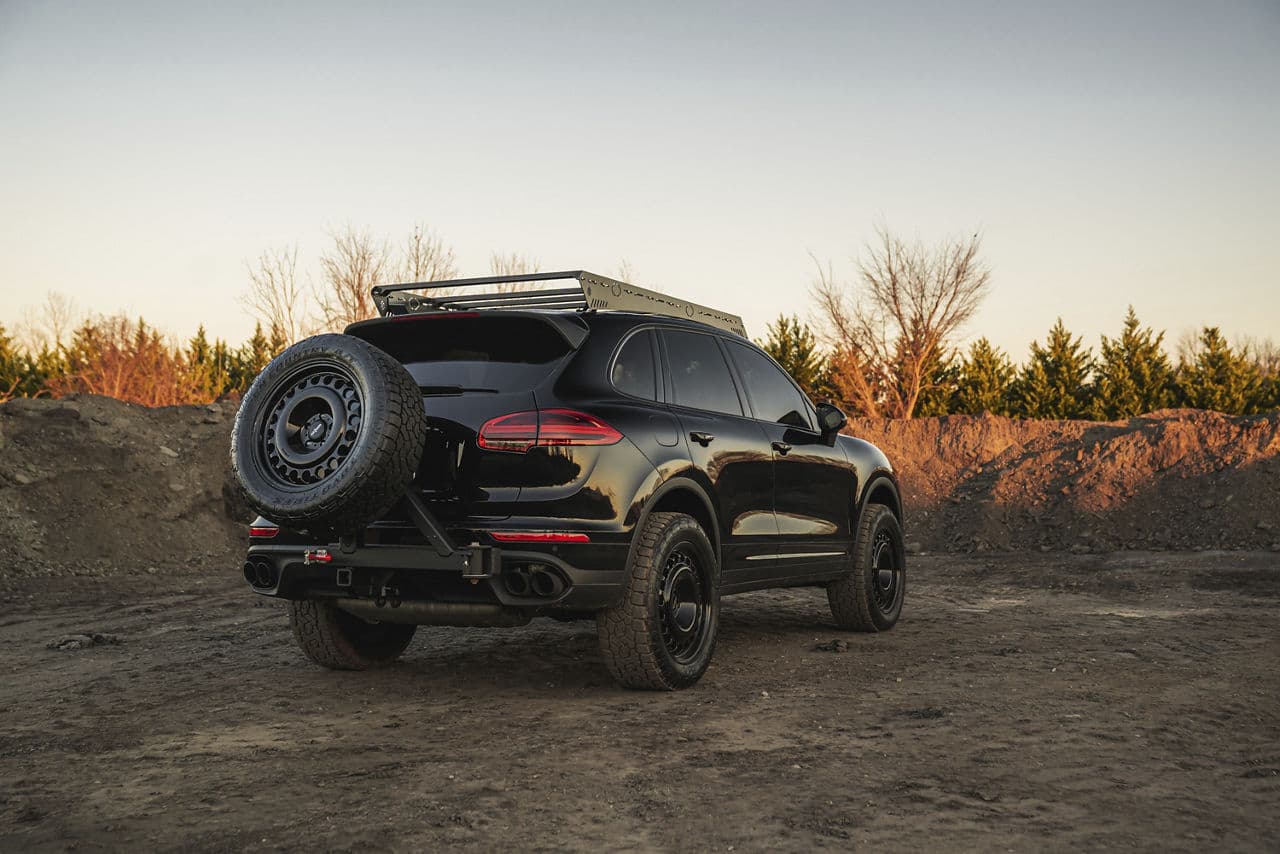 Side profile of 2008 Porsche Cayenne with wheels