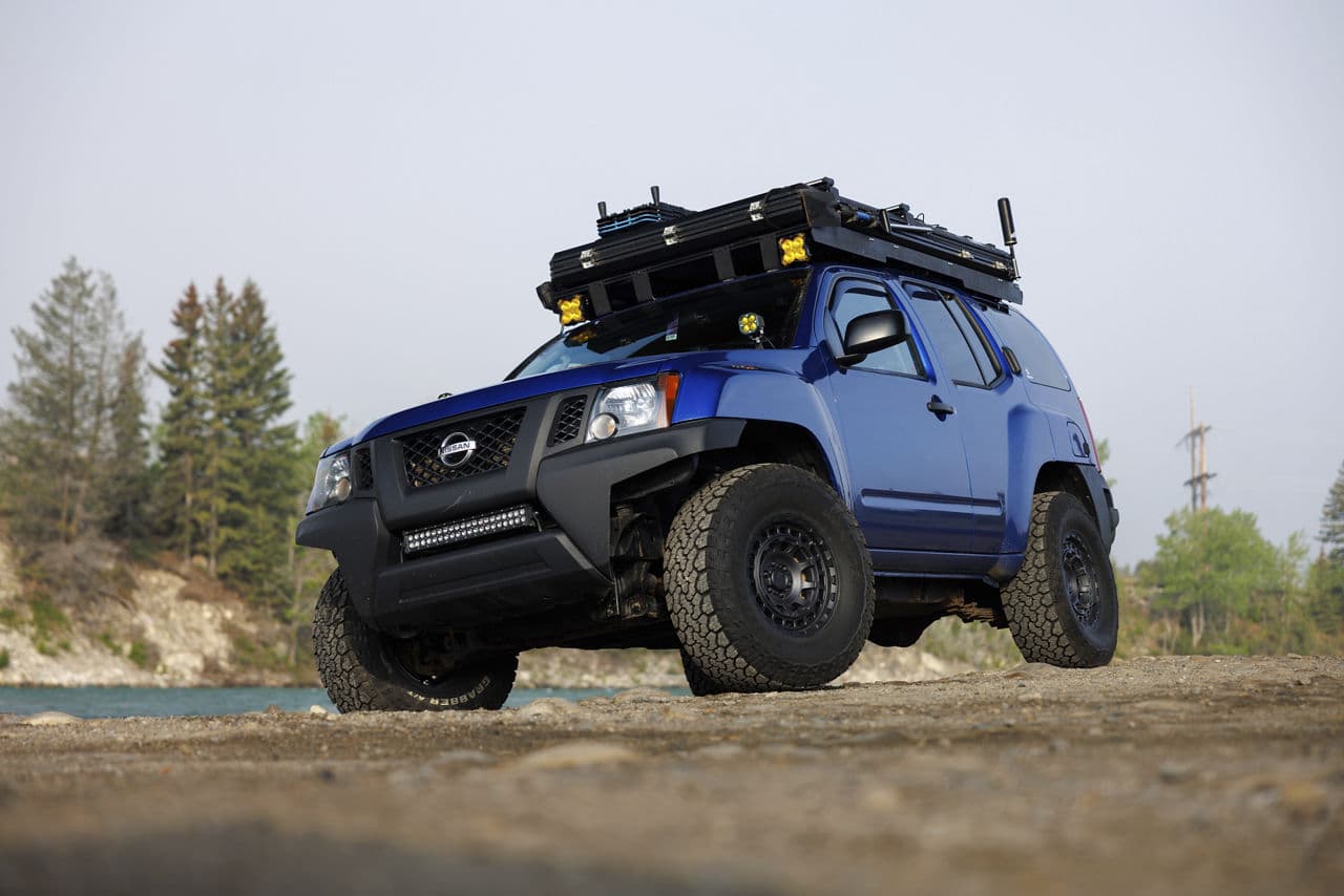 Detail view of 2009 Nissan XTerra with wheels