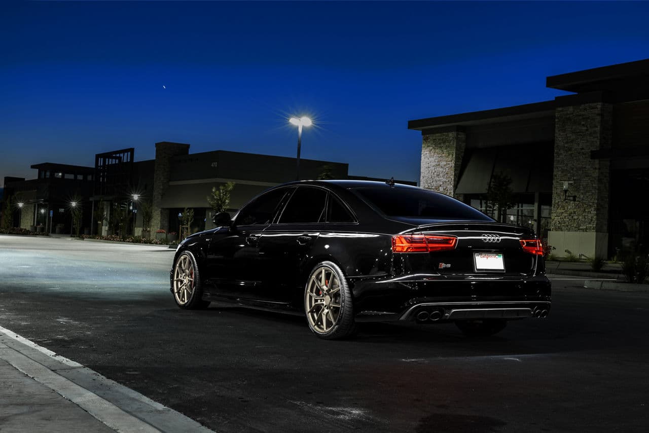 Detail view of 2013 Audi S6 with wheels