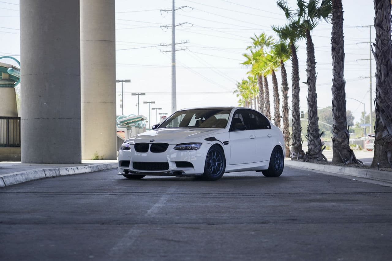 Side profile of 2013 BMW M3 with wheels
