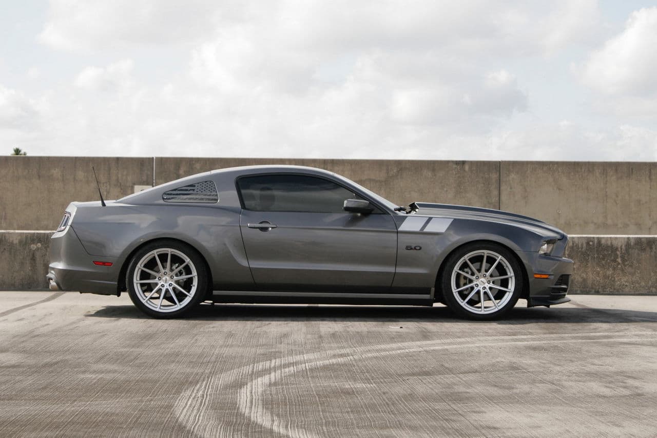 Rear view of 2013 Ford Mustang with wheels