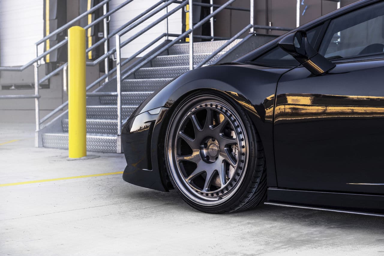 Interior of 2013 Lamborghini Gallardo with wheels