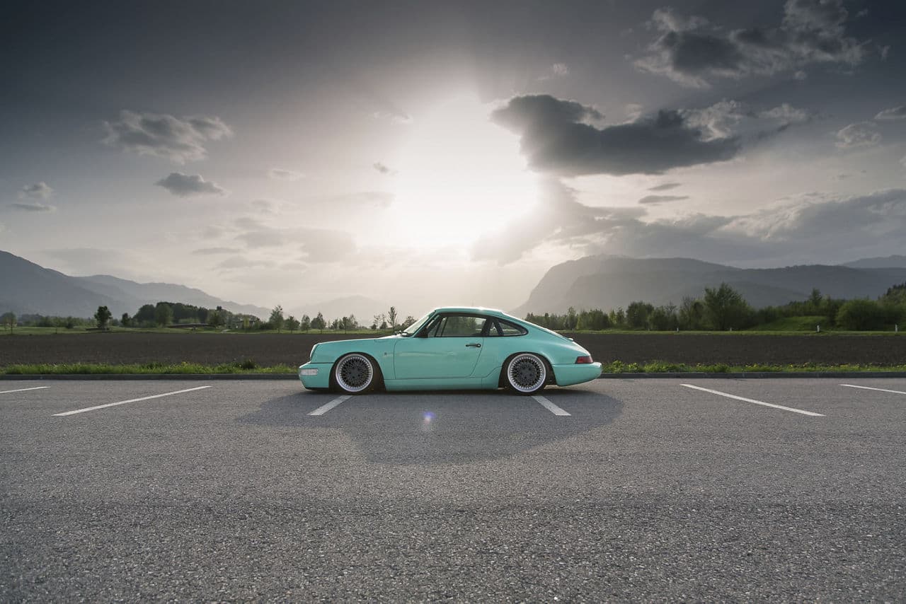 Interior of 2013 Porsche 911 with wheels