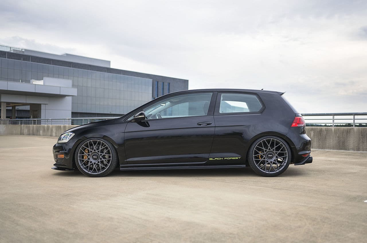 Detail view of 2013 Volkswagen Golf GTI with wheels