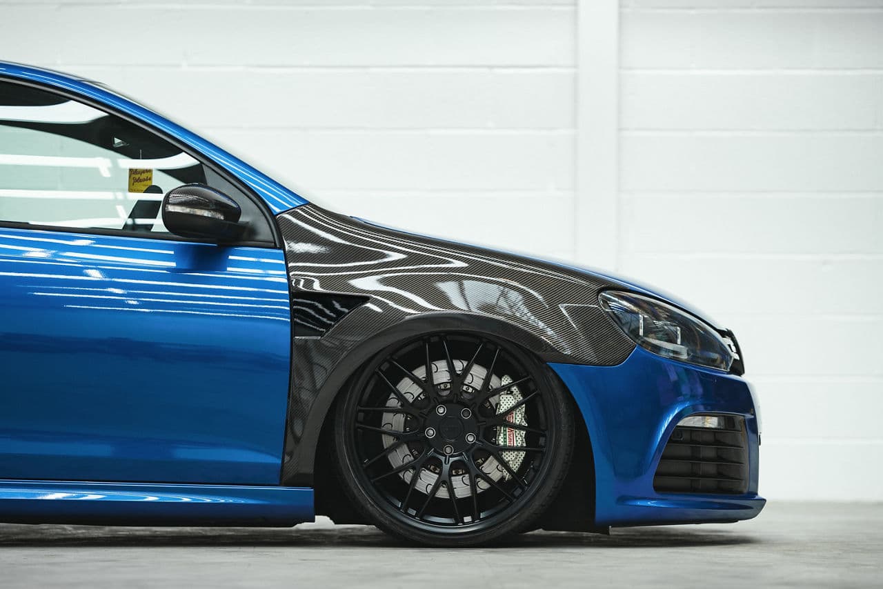 Rear view of 2013 Volkswagen Golf R with wheels