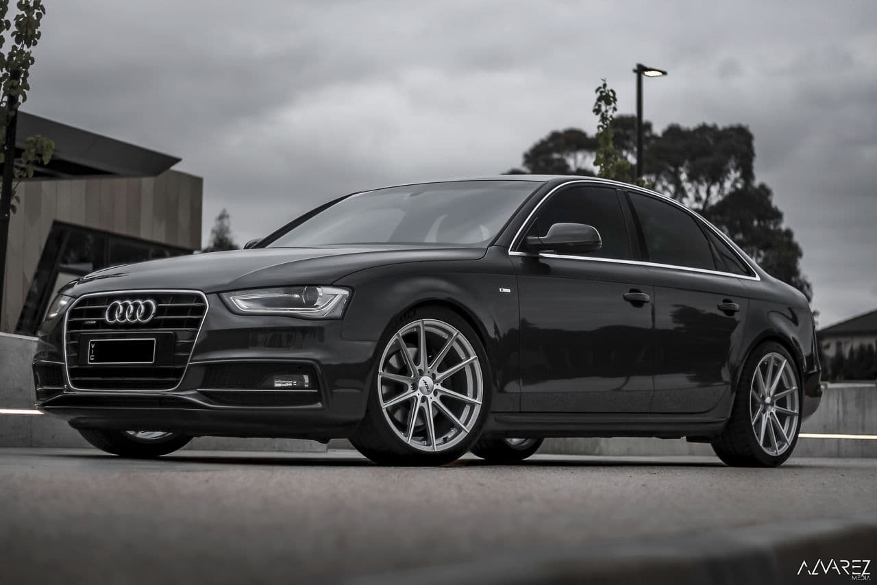 Front view of 2014 Audi A4 with wheels