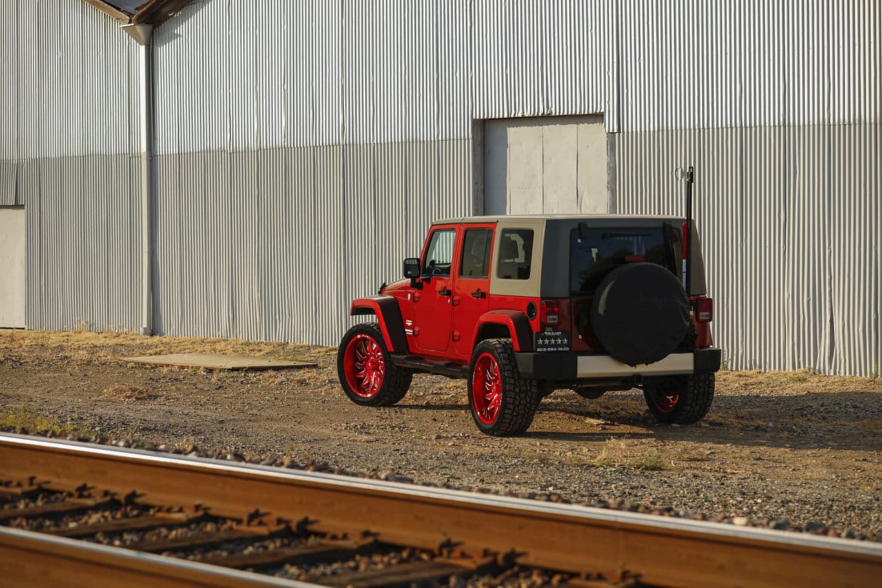 Interior of 2014 Jeep Wrangler Unlimited with wheels