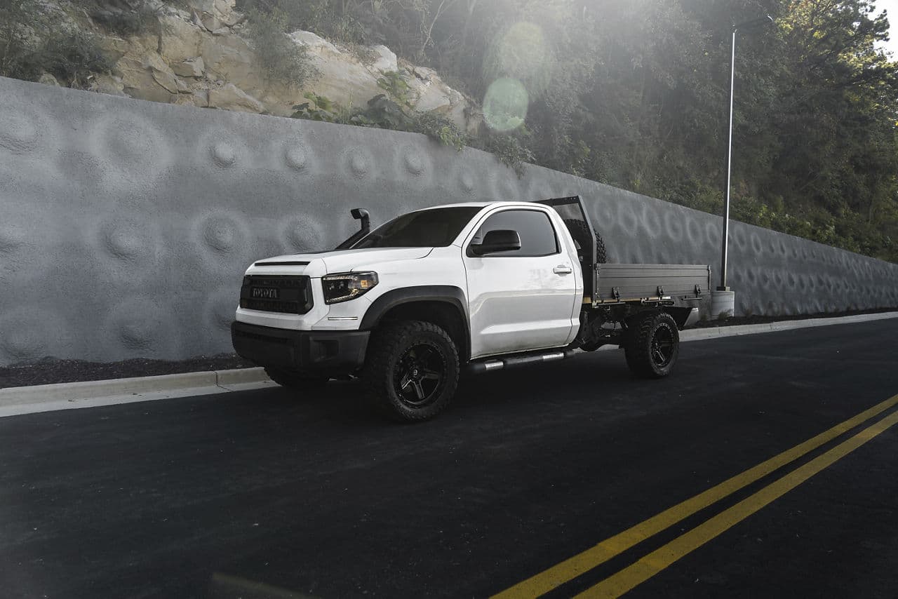 Front view of 2014 Toyota Tundra with truck suv wheels