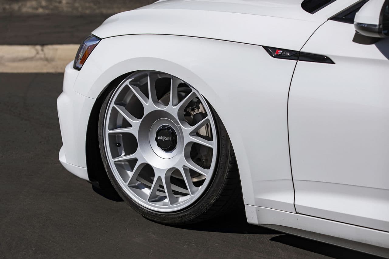 Rear view of 2015 Audi A5 with wheels