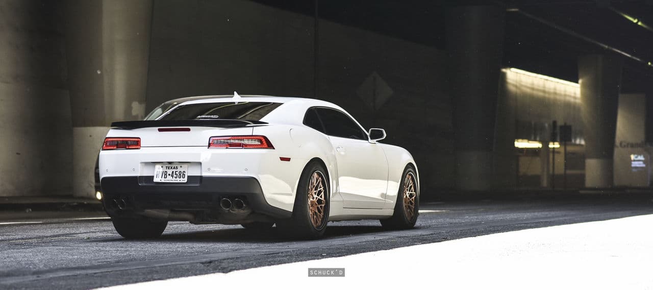 Rear view of 2015 Chevrolet Camaro with wheels
