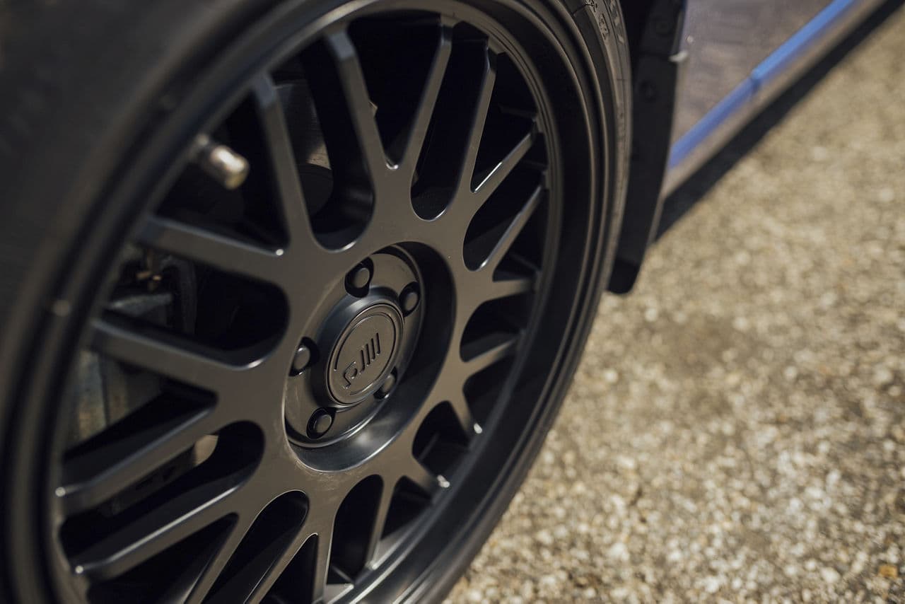 Interior of 2015 Subaru BRZ with wheels
