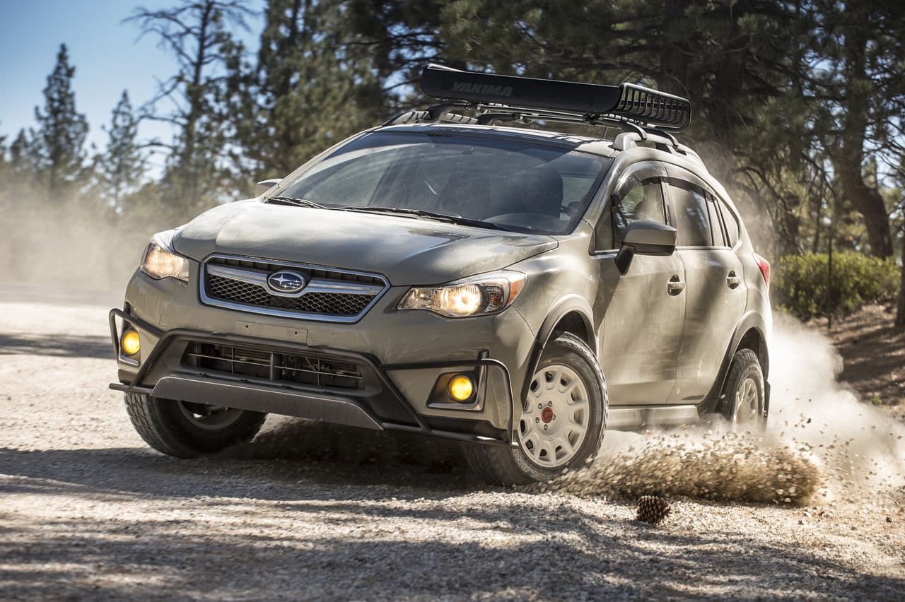 Front view of 2015 Subaru Crosstrek with wheels