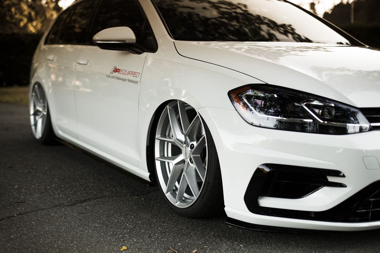 Interior of 2015 Volkswagen Golf Sportwagen with wheels