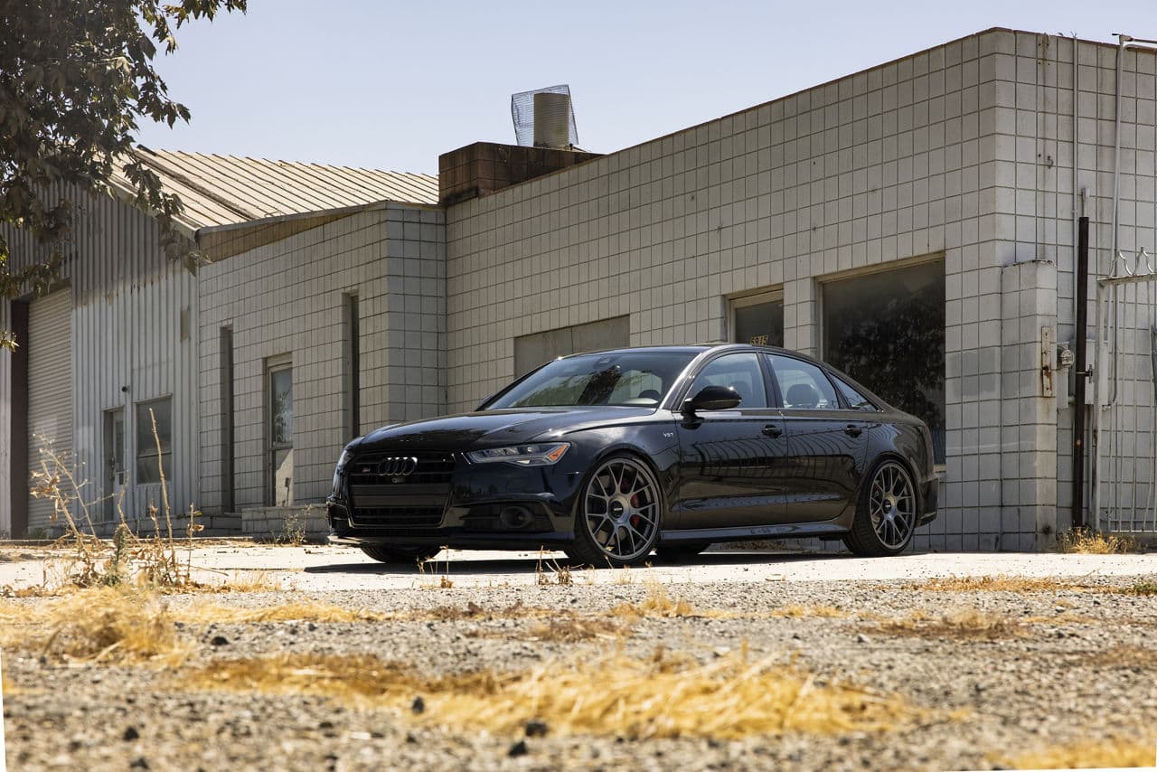 Interior of 2016 Audi S6 with wheels