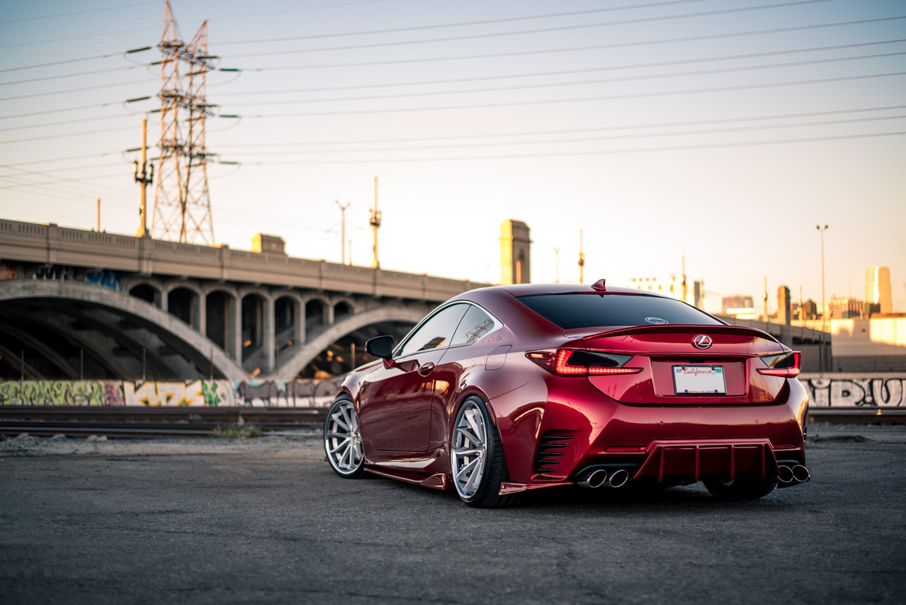 2016 Lexus RC350 — wheels, side profile