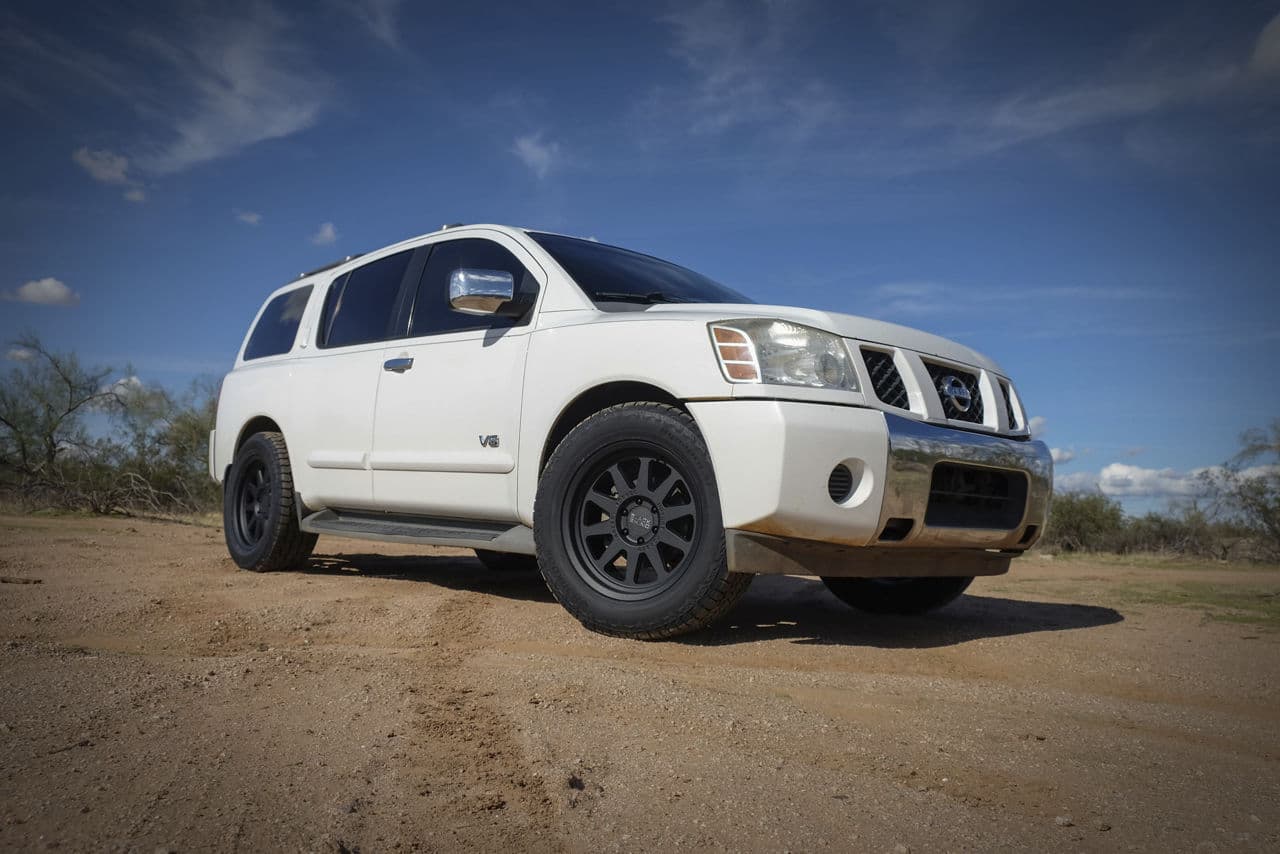 Front view of 2016 Nissan Armada with wheels