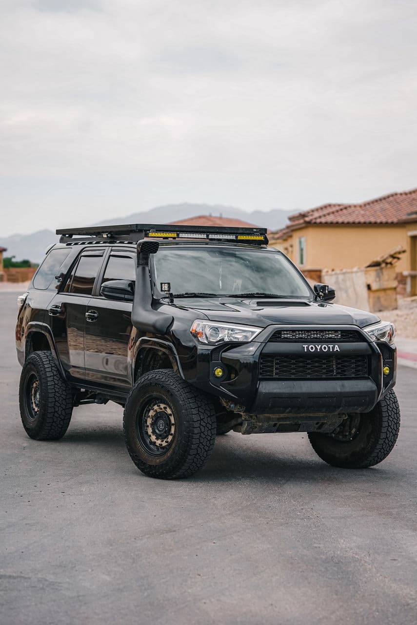 Rear view of 2016 Toyota 4Runner with truck suv wheels