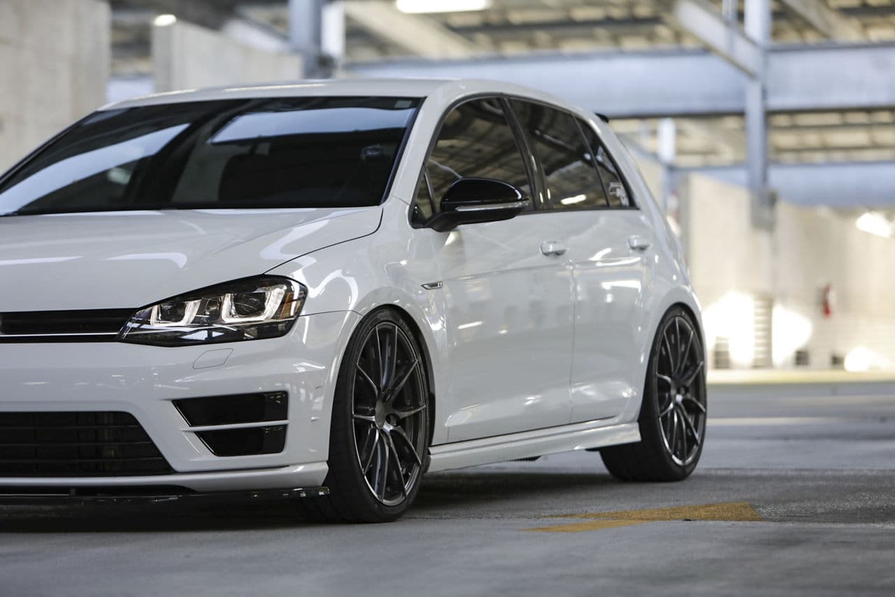 Interior of 2016 Volkswagen Golf R with wheels