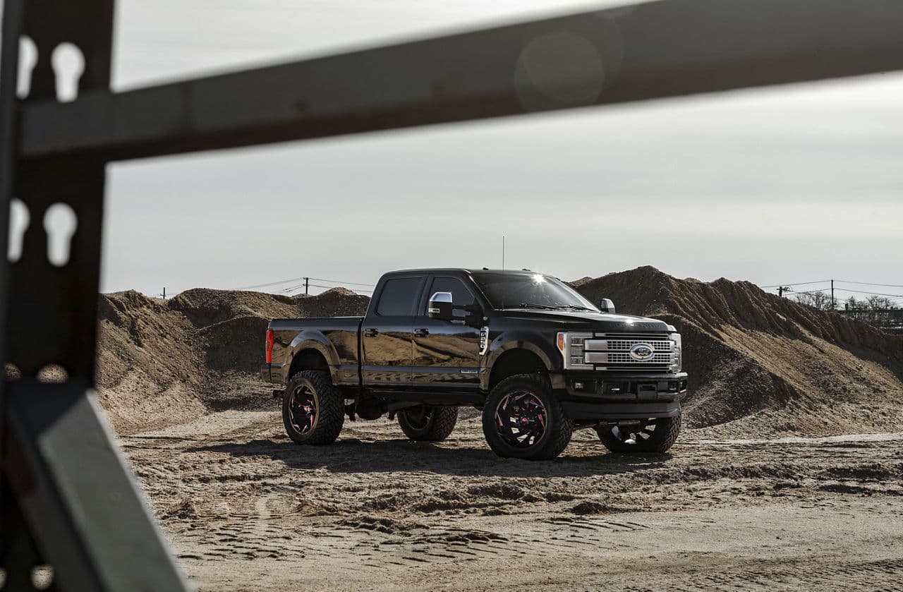 Front view of 2017 Ford F250 with truck suv wheels