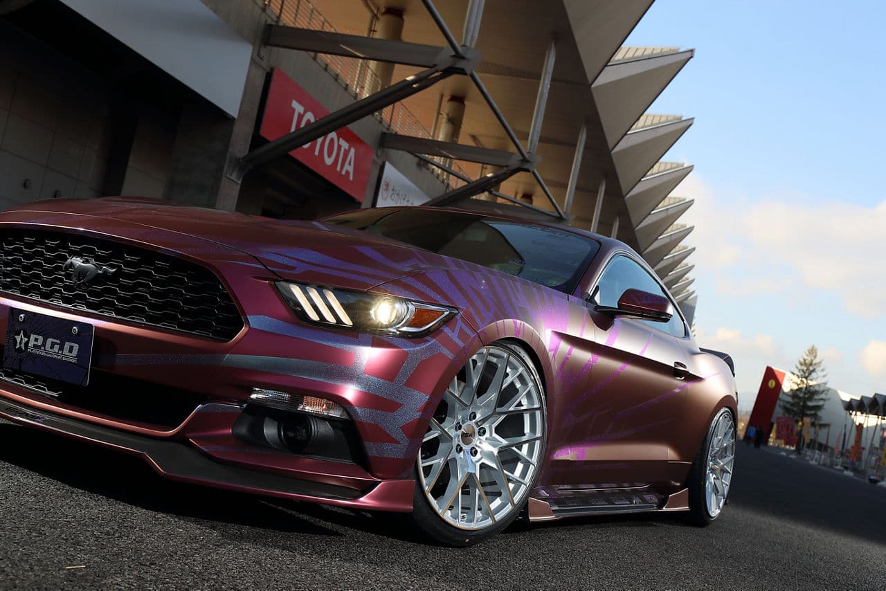 Rear view of 2017 Ford Mustang with wheels