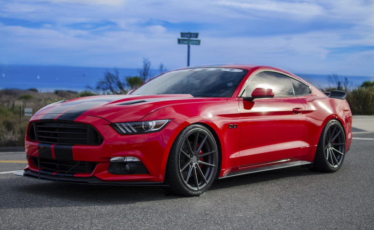 Front view of 2017 Ford Mustang with wheels
