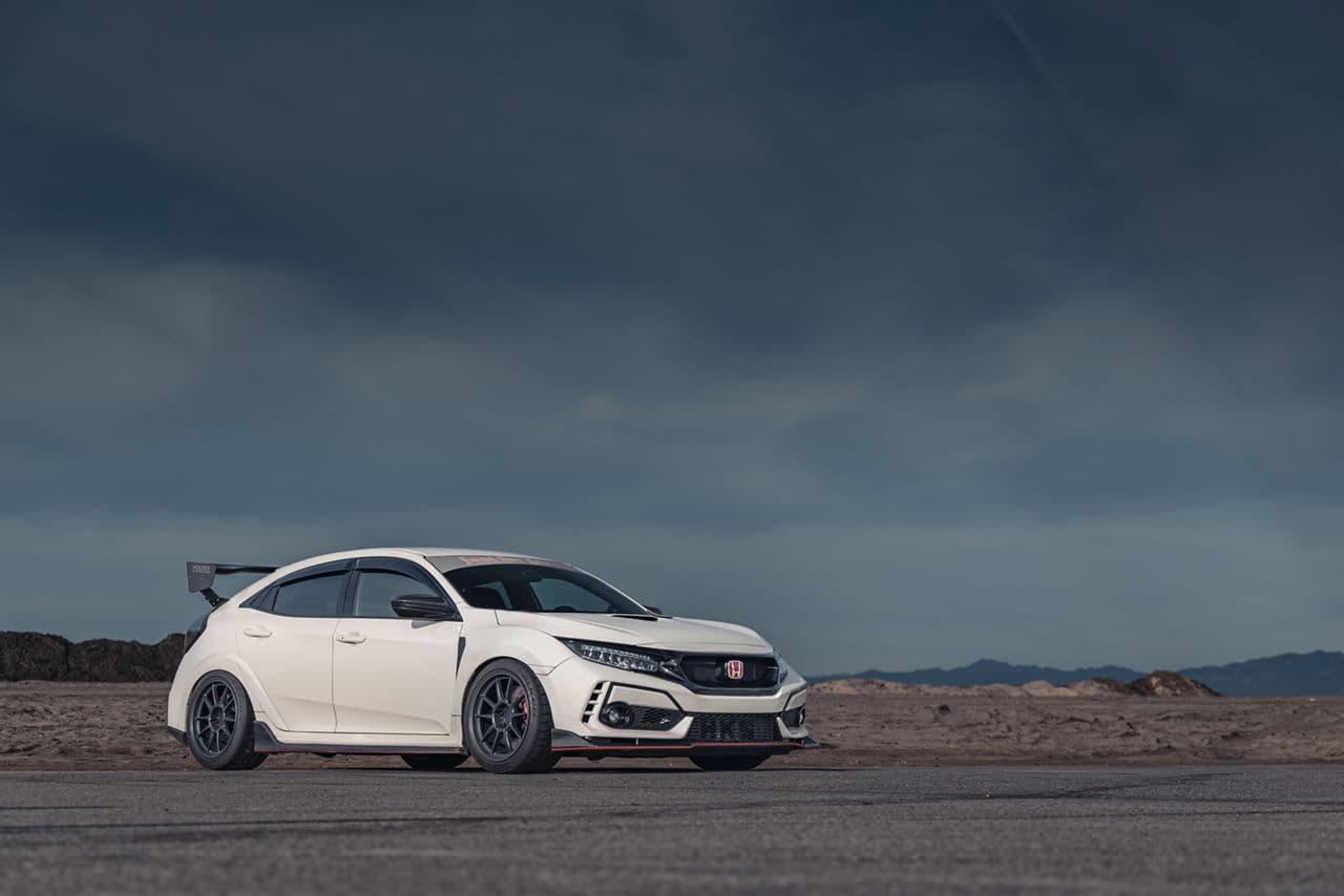 Detail view of 2017 Honda Civic Type R with wheels
